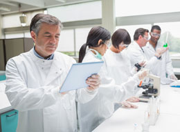 Laboratory Safety Series: 13 Program Package - Training Network