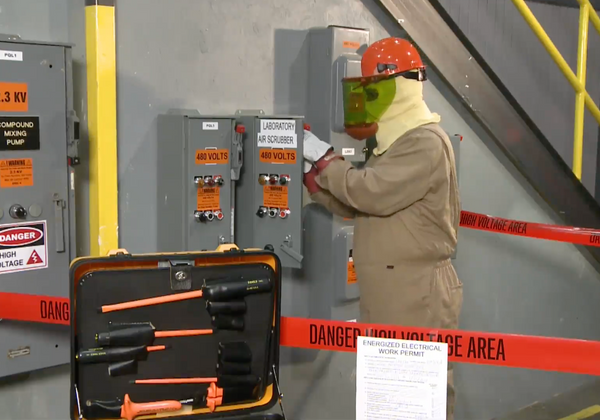 2021 NFPA 70E For Electrical Workers PowerPoint Training Program