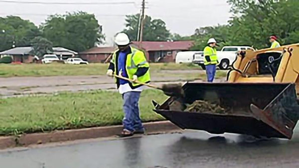 Stormwater: MS4s Stormwater Pollution Prevention: Parking Lots, Streets & Storm Drain System Cleaning - Training Network