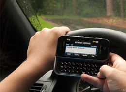 Texting & Driving - The Facts - Training Network